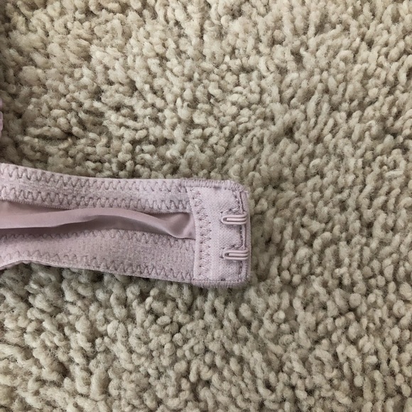 Victoria’s Secret light pink lined demi bra - Picture 6 of 7